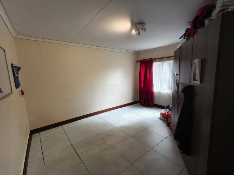 5 Bedroom Property for Sale in Cashan North West